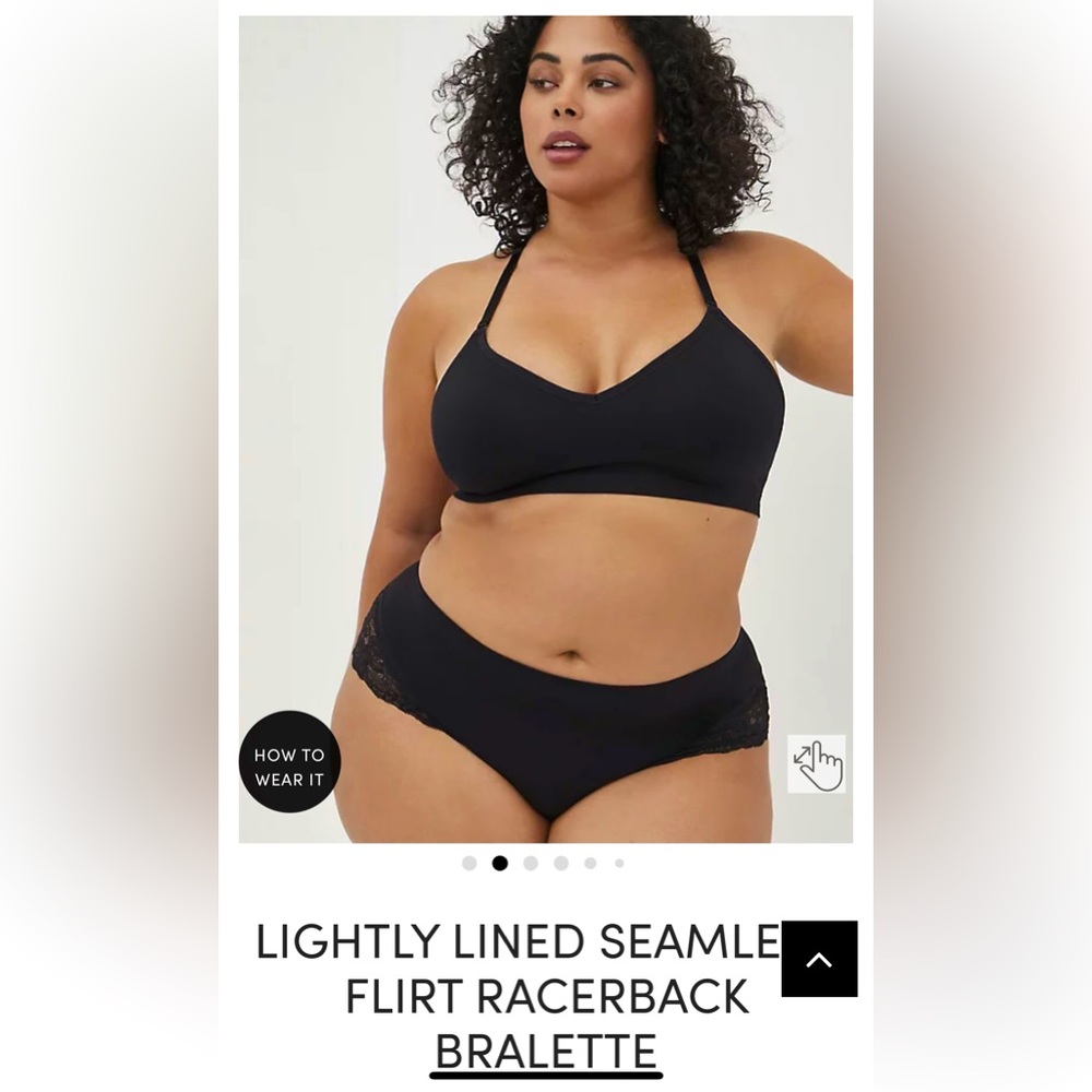 NWT: Torrid lightly lined racerback bralette